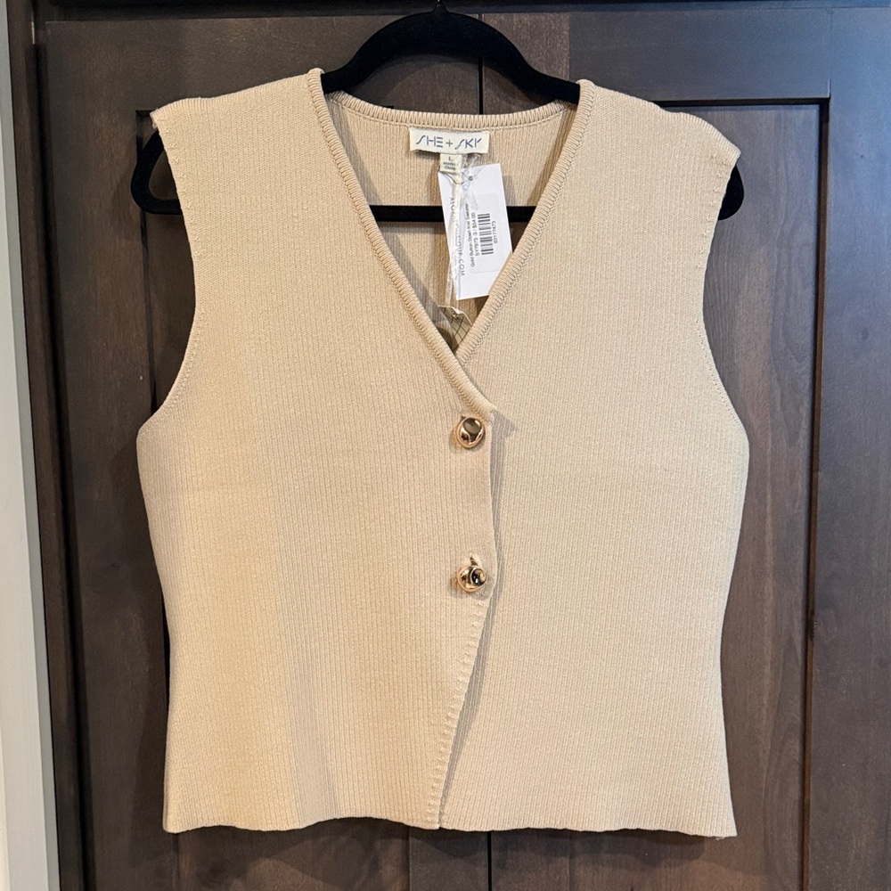SHE + SKY Gold Button Down Knit Sweater Vest Cream Tan NWT Large